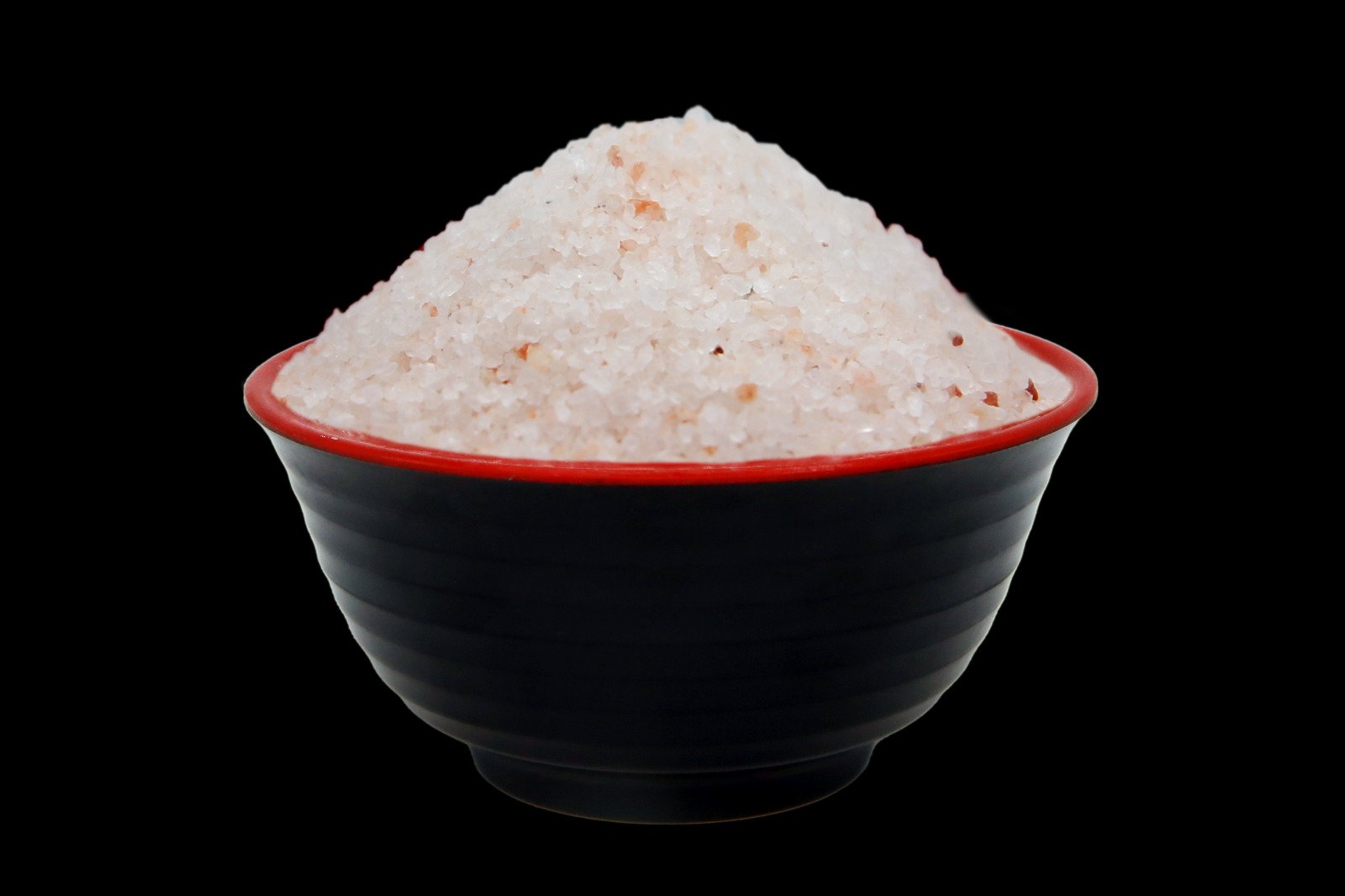 Light Pink Granules 2–5mm Himalayan salt in a bowl