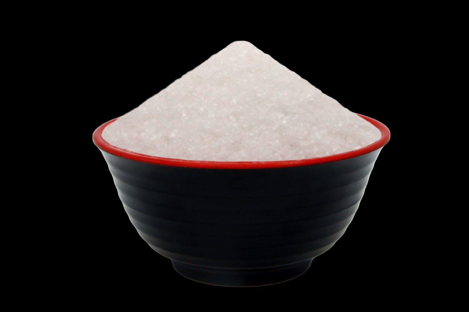 Sparkling Crystal White – Fine Himalayan salt in a bowl
